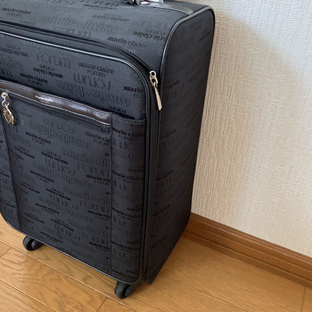 【専用】ACE marie claire forum スーツケース ACEエース×マリクレール marie claire forum☆キャリーバッグ 鍵付き