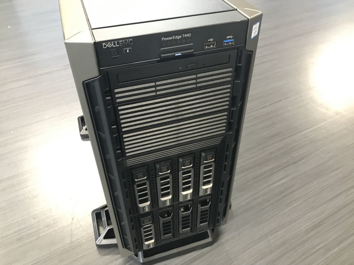 1円スタート Dell EMC PowerEdge T440 (CPU:Xeon Silver 4110×2基