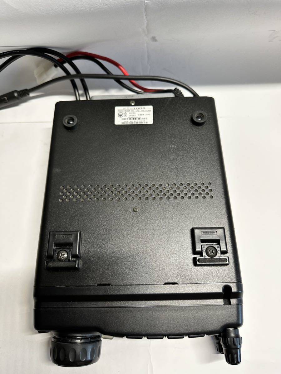 ヤエス 八重洲 FT−100S HF/10W 50/144/433MHz/20W HFモービルトラン