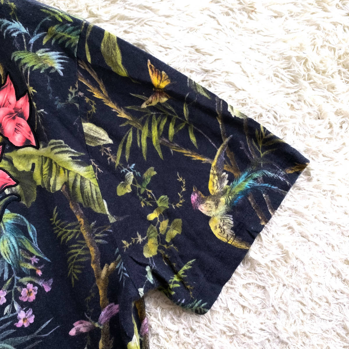 未使用級!花柄GUCCI半袖Tシャツ現行モデルタグ トロピカルフラワー柄総 