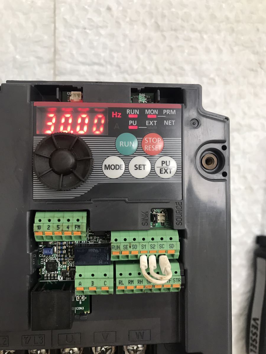 三菱電機 MITSUBISHI インバーター FR-D720-5.5K動作保証2019年製 FR