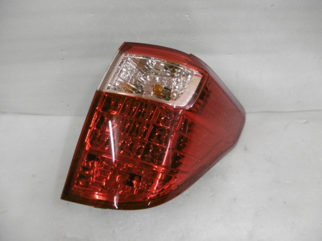 純正HIDを次世代ポン付けLEDに交換で光量UP! ホンダ エリシオン RR1/2