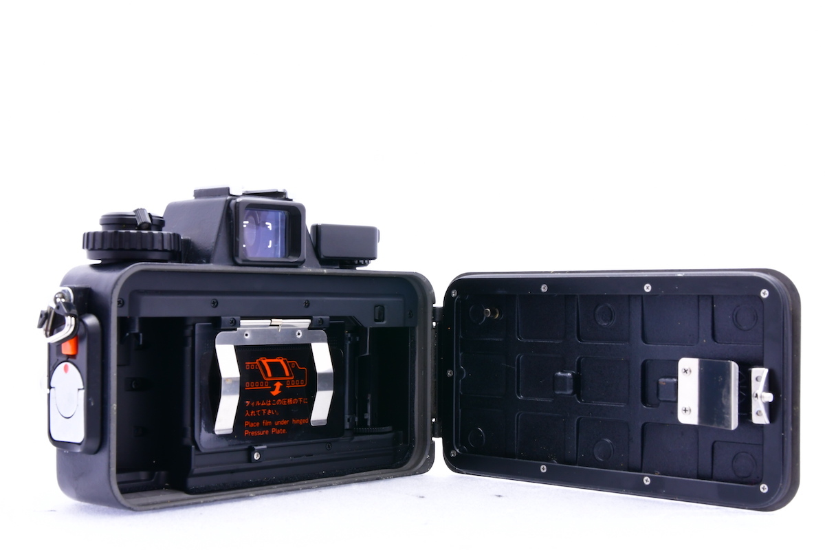 Nikonos-V 防水フィルムカメラ　撮影セット　箱取説付き Nikonos-V 防水フィルムカメラ撮影セット箱取説付き