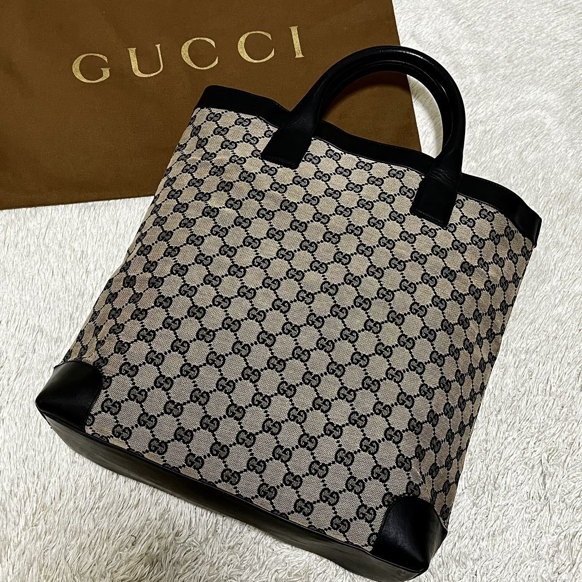 美品】GUCCI グッチ 大型トートバッグ ハンドバッグ GGキャンバス 