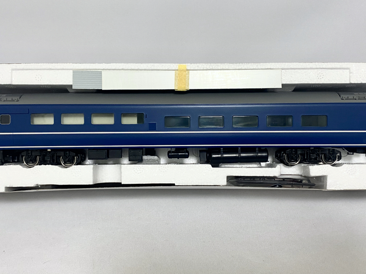 HO-535 オシ14形 TOMIX 14系14形 HO) 特急寝台 新品同様 (白