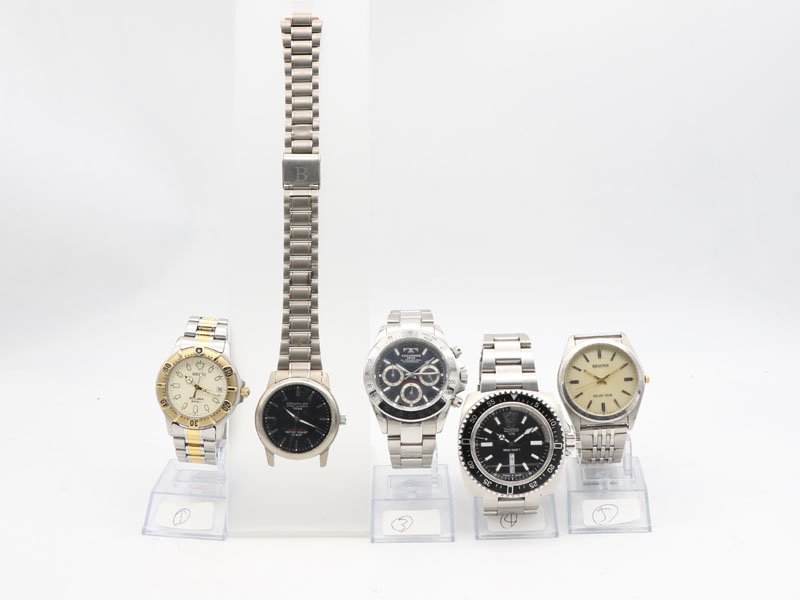 腕時計セット まとめ売りジャンク ブランド多数 TECHNOS DIESEL他 1円 まとめ売【 テクノス TECHNOS 他 】ジャンク含 腕時計 メンズ