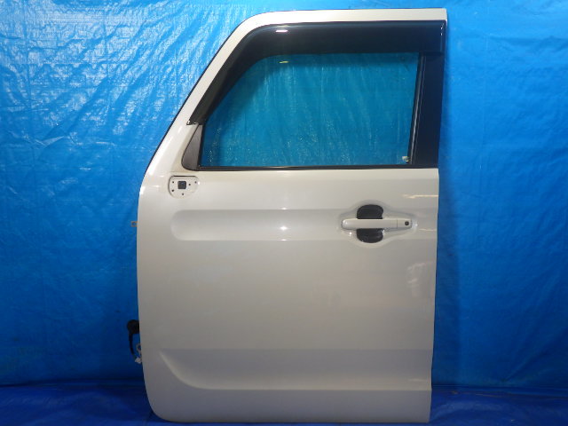 スペーシア　ハイブリッドX 左フロントドア　mk53s 90 スペーシア ハイブリッド MK53S 純正 令和1年 R06A 左 フロント