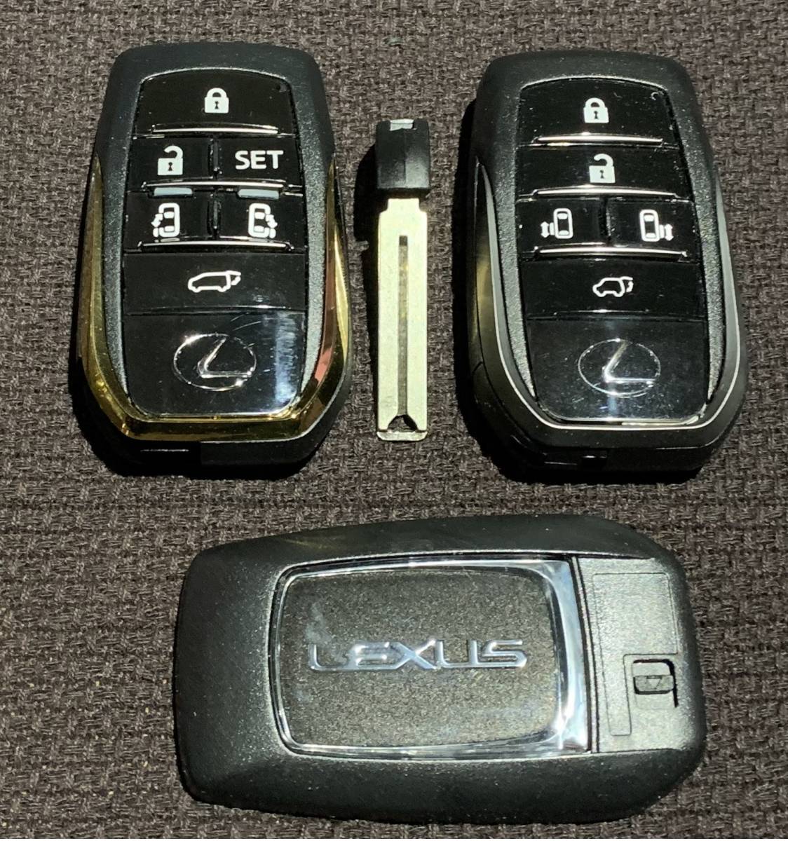 爆買い，安い レクサス LEXUS LM スワップ用 スマートキー ケース アルファード ヴェルファイア 30系(エアロパーツ)｜売買されたオークション情報、yahooの商品情報をアーカイブ公開 - オークファン トヨタ用