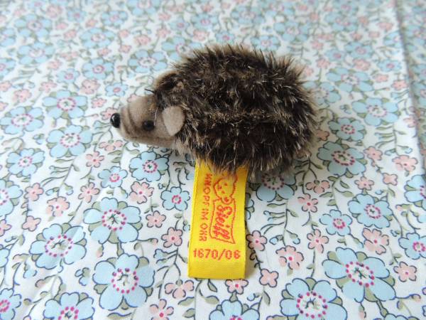 ○ シュタイフ Steiff ビンテージ ハリネズミ Joggi ぬいぐるみ