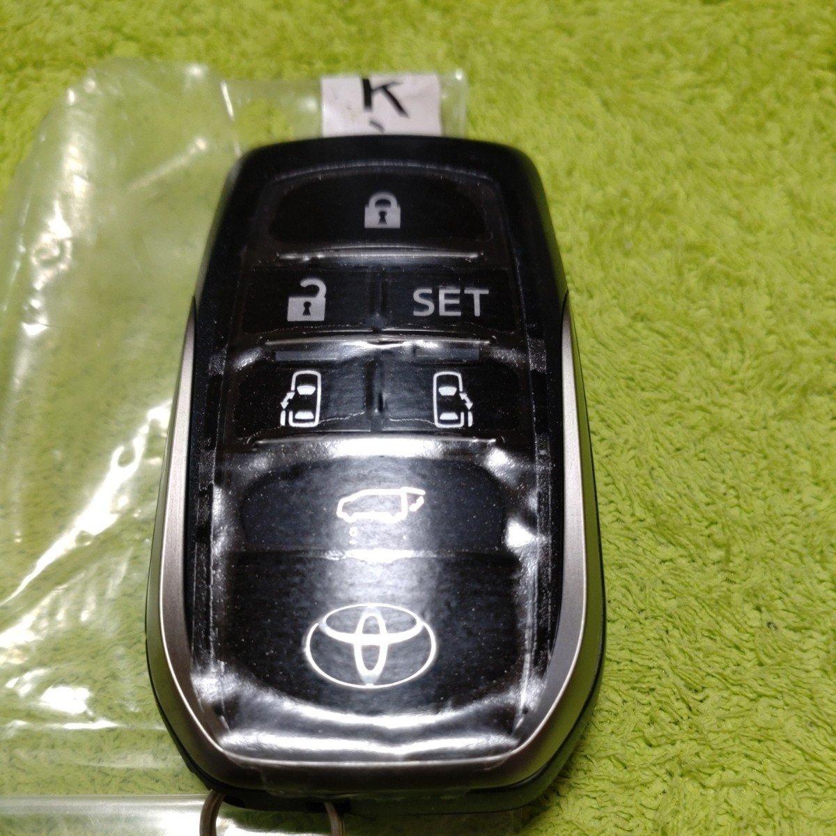 トヨタ スマートキー - メルカリ 2026年最新中古トヨタ スマートキーの