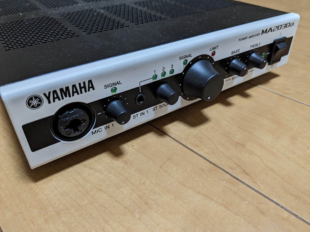 ミキシングパワーアンプ YAMAHA MA2030a 1Uハーフラックサイズ付