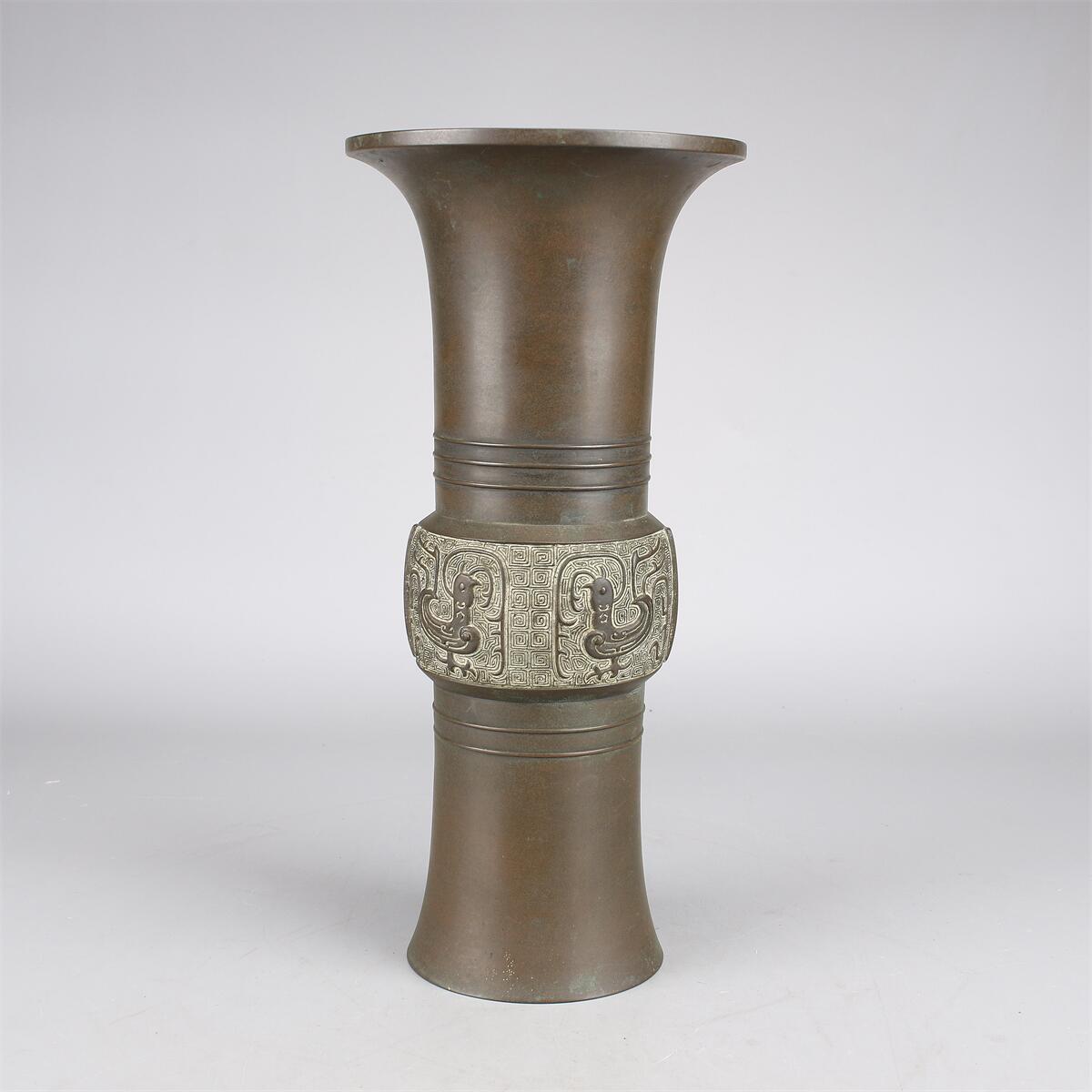 古銅七宝饕餮文耳付瓶/清朝時代-17世紀 銅製/七宝銅胎花器/中国古美術/骨董 古銅七宝饕餮文耳付瓶⁄清朝時代-17世紀 銅製⁄七宝銅胎花器⁄中国古美術