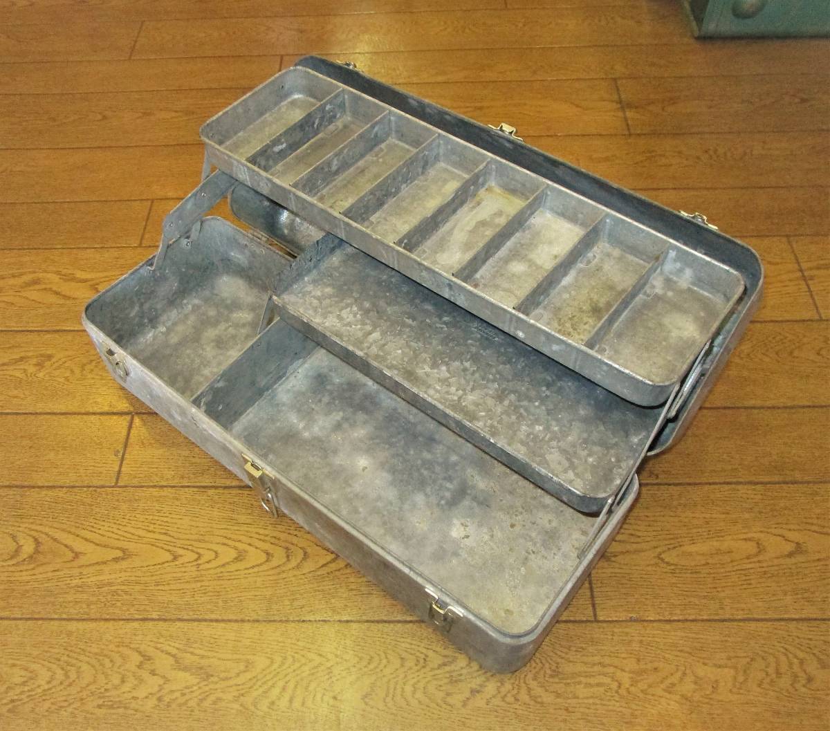 ☆大型 Vintage American Tackle Box ! My Buddy ← 48.5