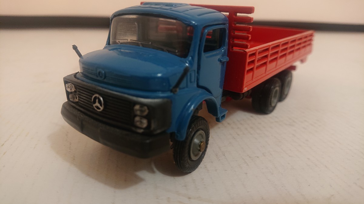 ARPRA Mercedes Benz Trucks 1/50 アルプラ メルセデス ベンツ トラック 1/50 ミニカー