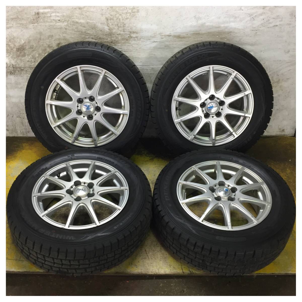 31 DUNLOP WINTERMAXX WM01 195/65R15 8分目 PCD 100mm アリオン 