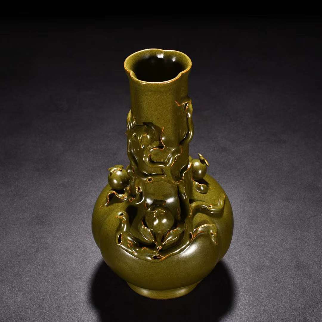 清乾隆 茶葉末釉 福寿霊芝如意紋瓶 唐物 中国美術 工芸