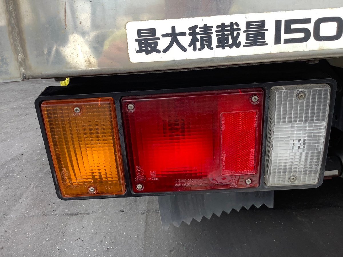 ご注文品です。 エルフ いすゞ | NHR85 テールランプ 2026年最新Yahoo!オークション 右