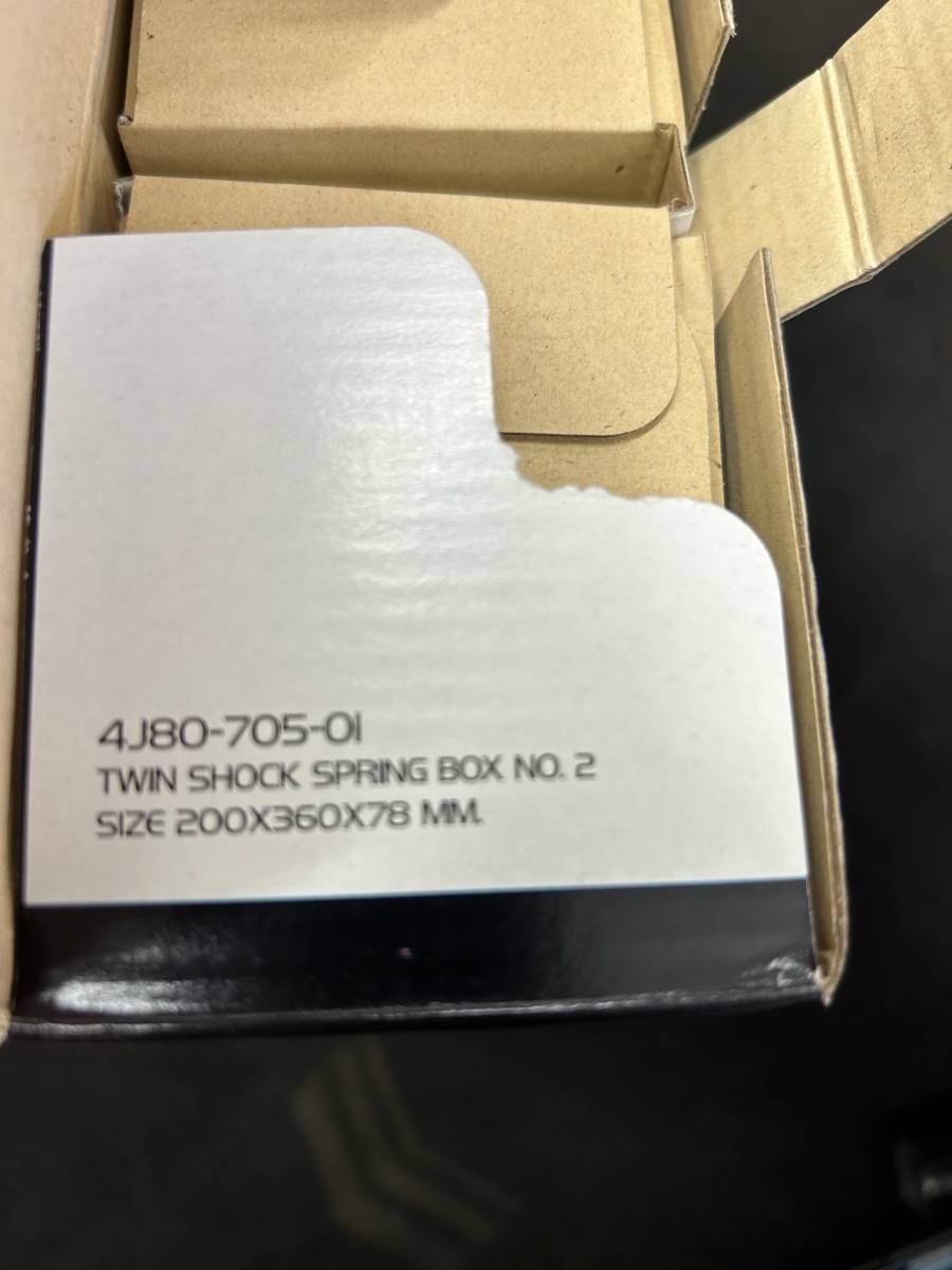 【美品】YSS　リアサスペンション　車高調整 伸減衰　XMAX250　X-MAX250 TG302-350TRL-06-J　未使用スプリングあり_10