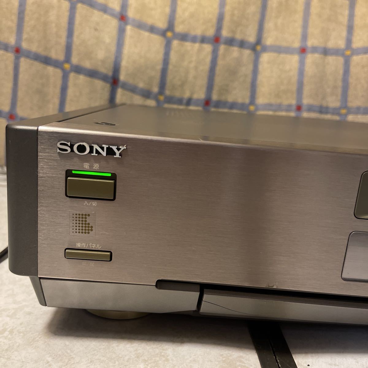 ジャンクSONY EV-NS9000 高画質Hi8ビデオデッキ SONY EV-NS9000 Hi8