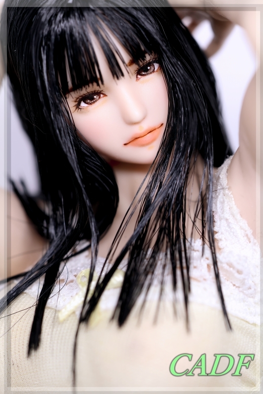 ★ CADF ★ 1/6 オビツ 27-01 カスタムドールヘッド 　1299　依里奈　(いりな)　 (首穴加工済) ドールヘッド カスタムドール クールガール 