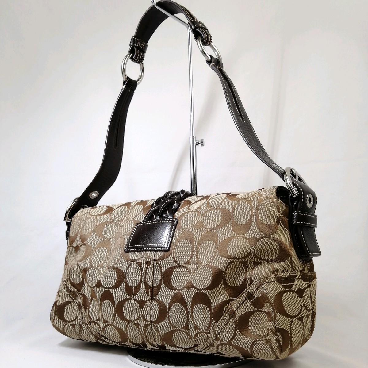 B Φ 【商品ランク:B】 コーチ COACH シグネチャー 総柄 ソーホー 一部 