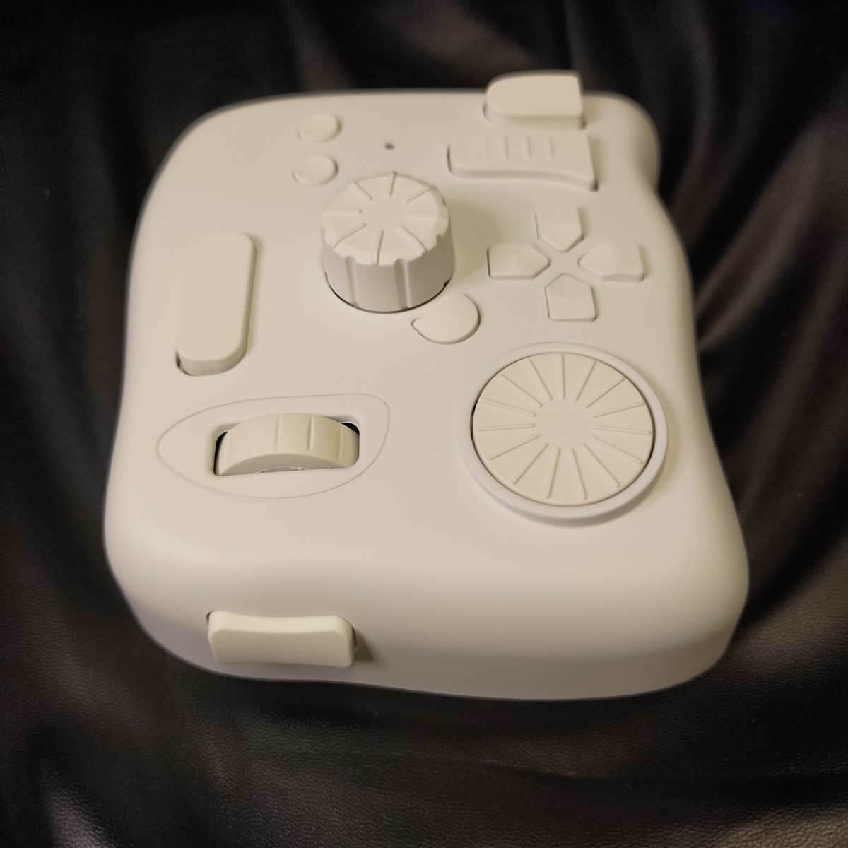 左手デバイス】TourBox Elite ホワイト TourBox Elite ホワイト