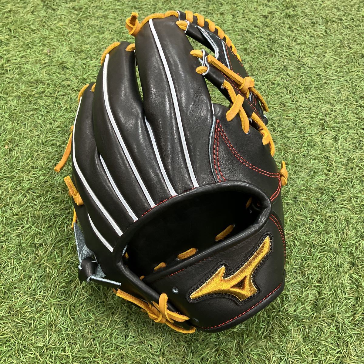 新品 未使用 ミズノプロ 硬式 グラブ 内野手用 HAGA 高校野球対応 