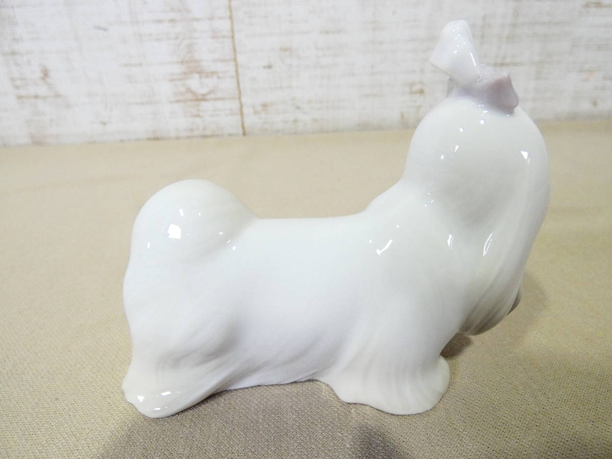 ○LLADRO フィギュリン リアドロ リヤドロ マルチーズ 犬 陶器人形