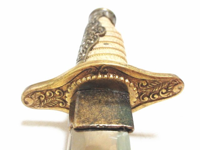 XU725◇模造刀 旧日本軍 海軍 短刀 桜紋 レプリカ 全長39cm/刃渡り28cm /