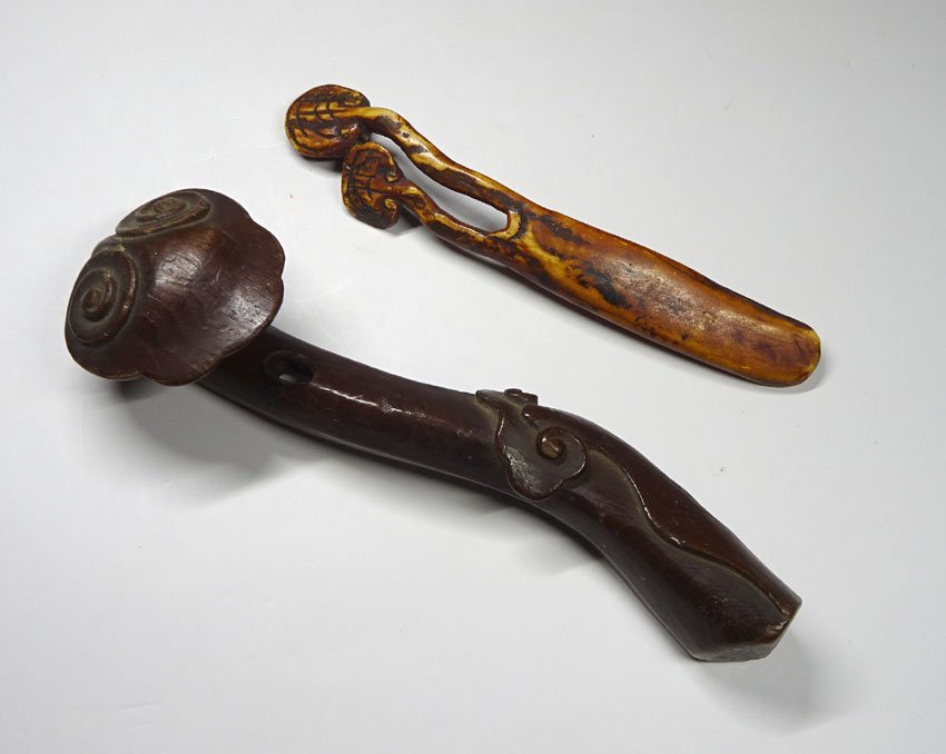 緑屋ft■ 時代物　木彫 骨彫　霊芝 如意形 根付　2点　彫刻美術 古美術　i9/7-6467/29-8#60