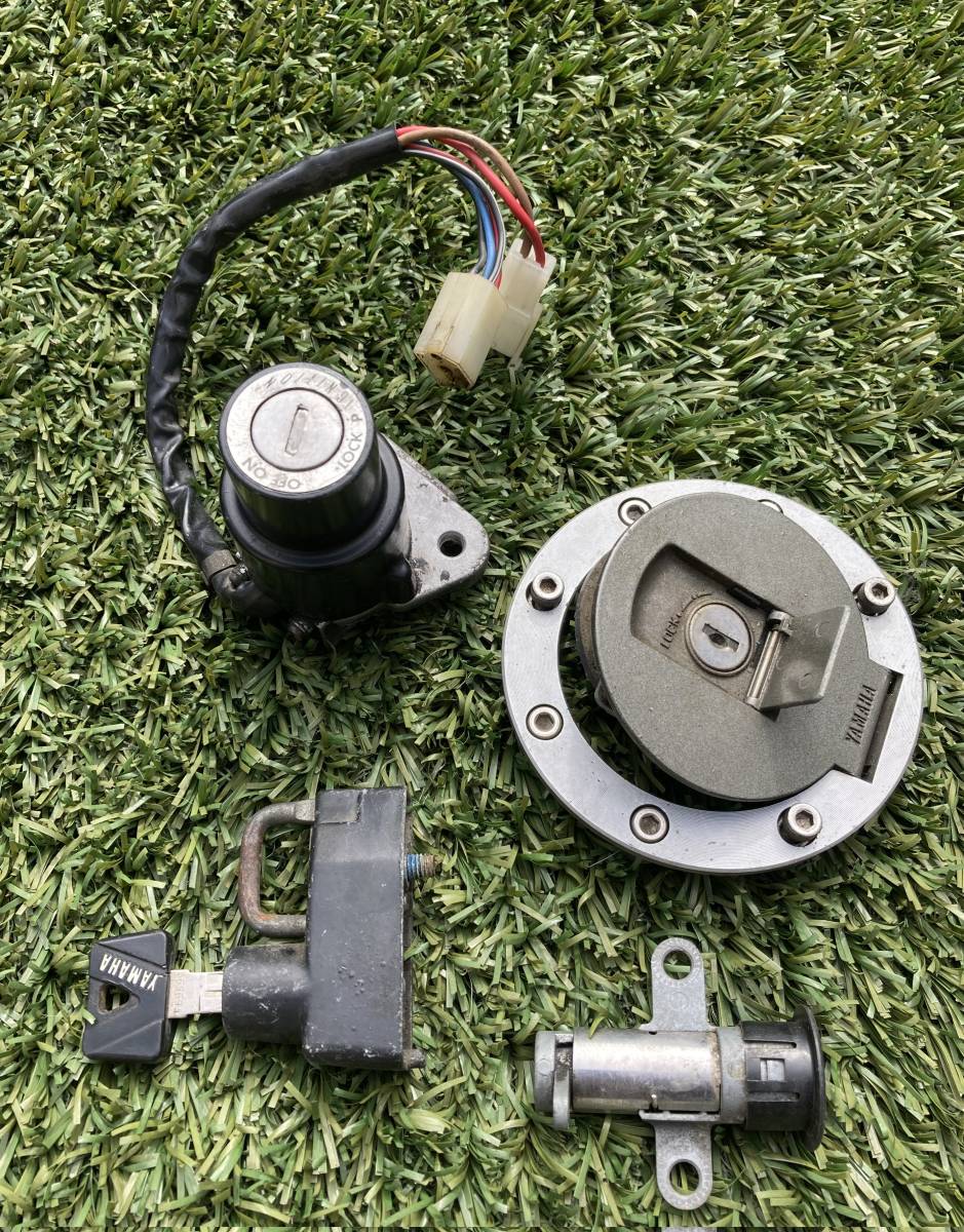 SRX キックモデル用　KEYセット　4種（メイン・タンク・シート・ヘルメットホルダー）