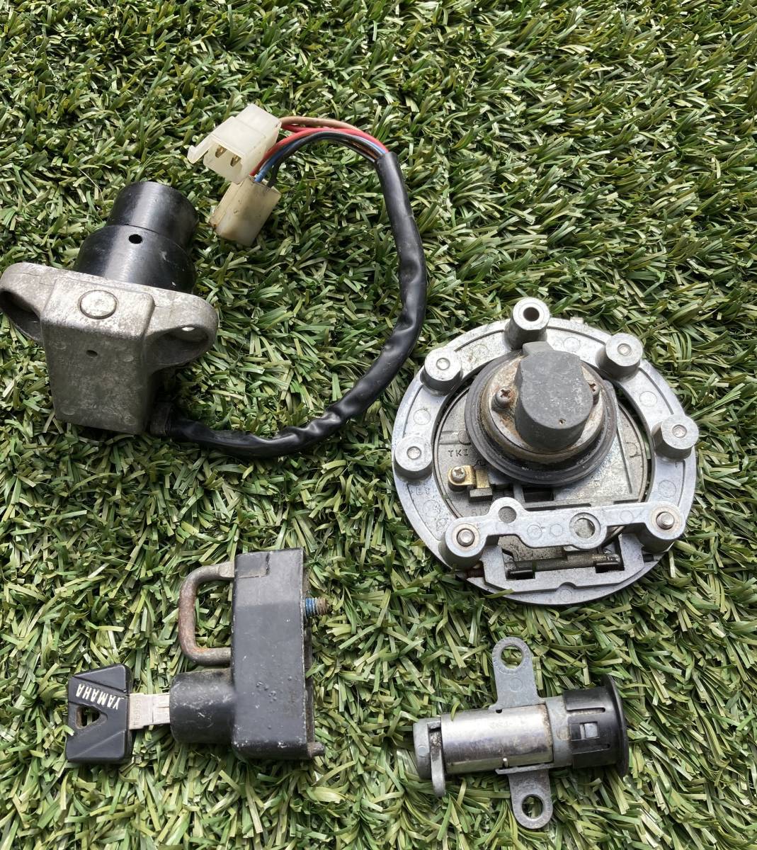 SRX キックモデル用　KEYセット　4種（メイン・タンク・シート・ヘルメットホルダー）