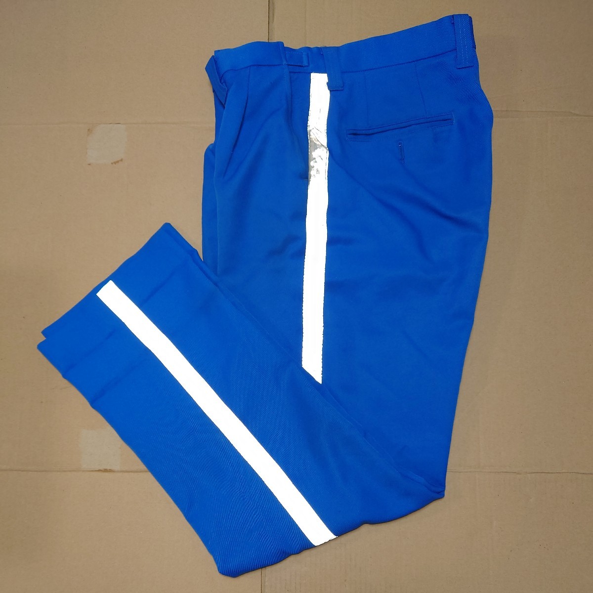 4◆破損現状渡し　青色 服 反射付ズボン Lサイズ