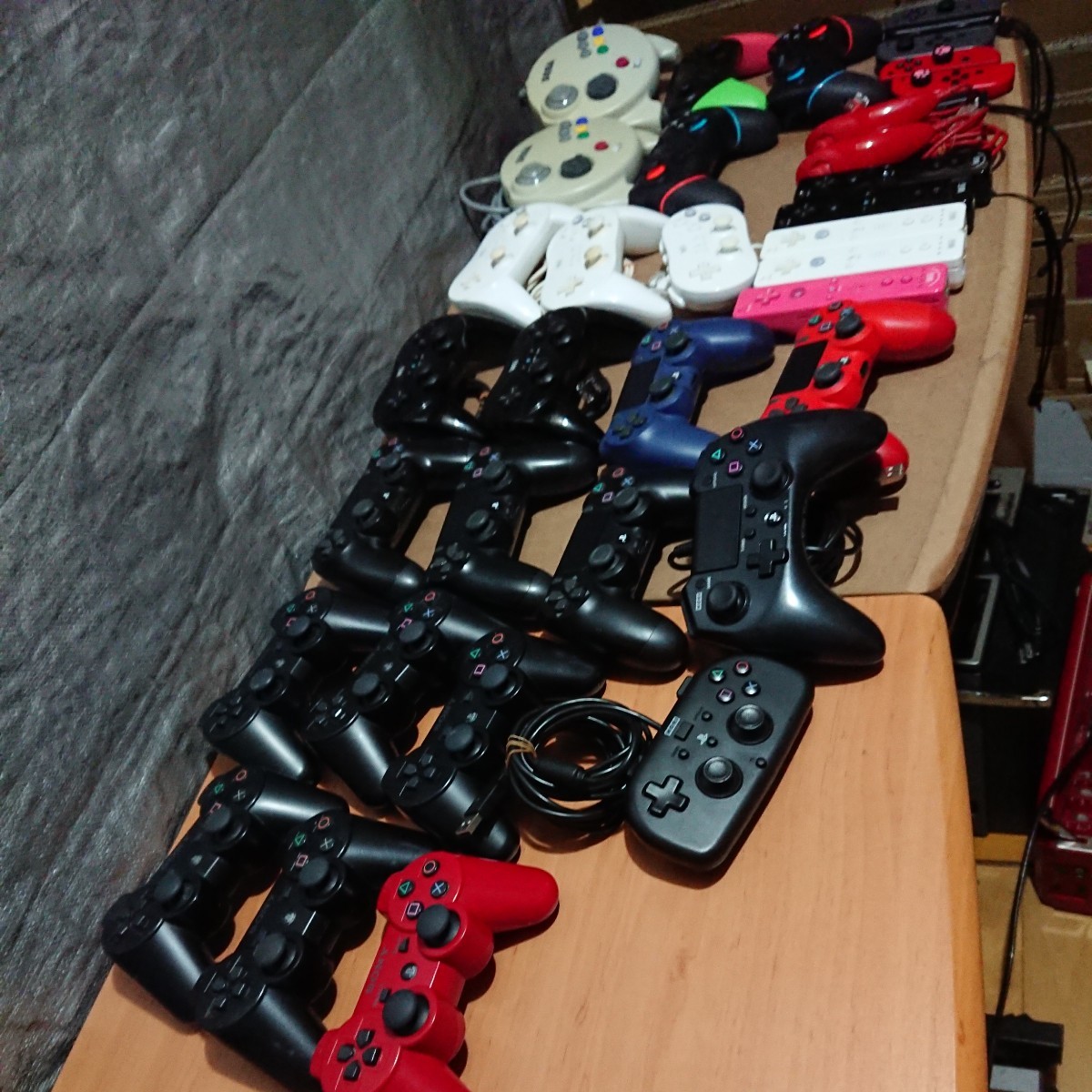 ゲームコントローラー まとめ 計34個 ジャンク PS2 PS3 wii ドリーム 
