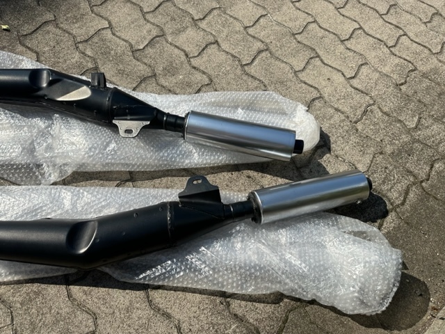 YAMAHA RZ250R 純正チャンバー 純正マフラー　チャンバー 左右 51L RZ350R 初期型 当時物 左右セット ヤマハ チャンバー RZ250 純正マフラー 美品 2026年最新Yahoo!オークション RZR情報局－排気