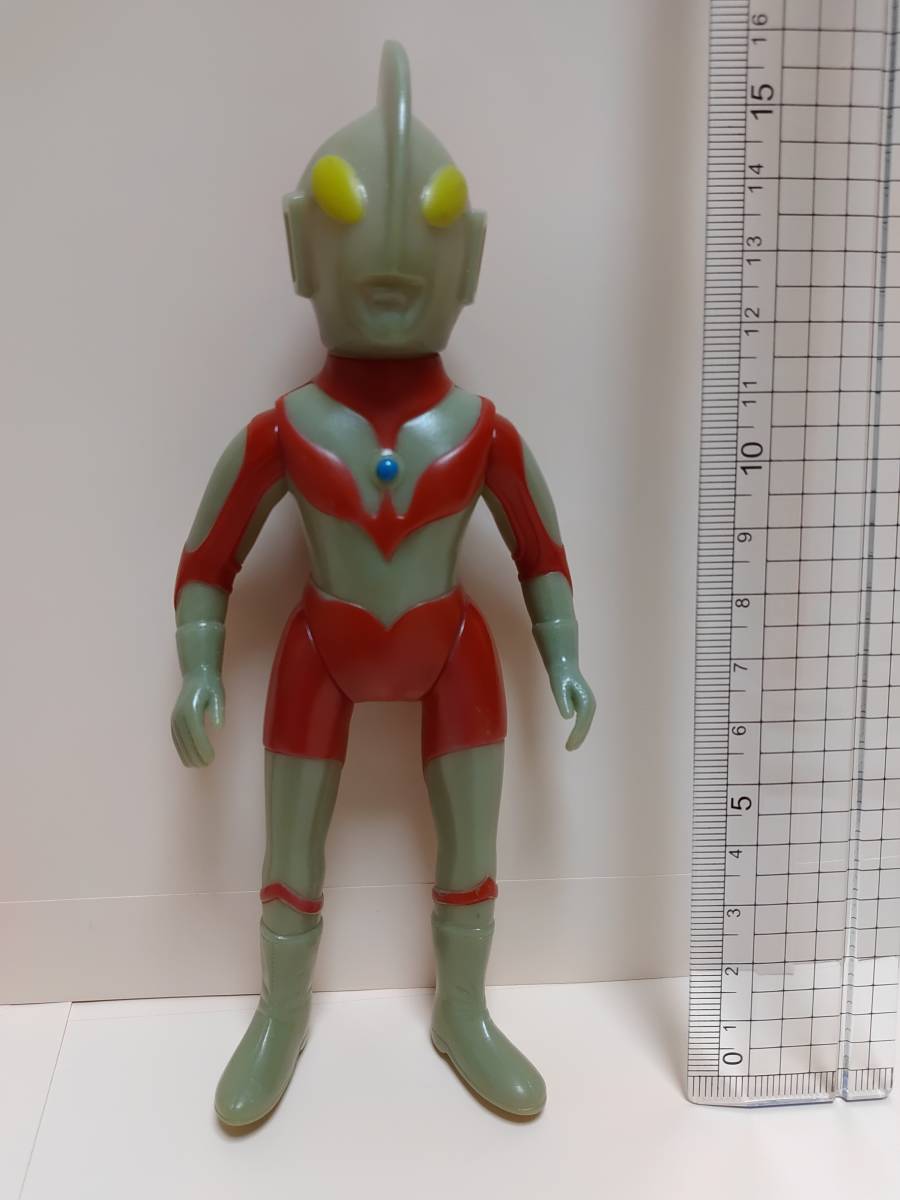 72年ブルマァク製 初代ウルトラマン（SET販売版）6パーツ構成 中古