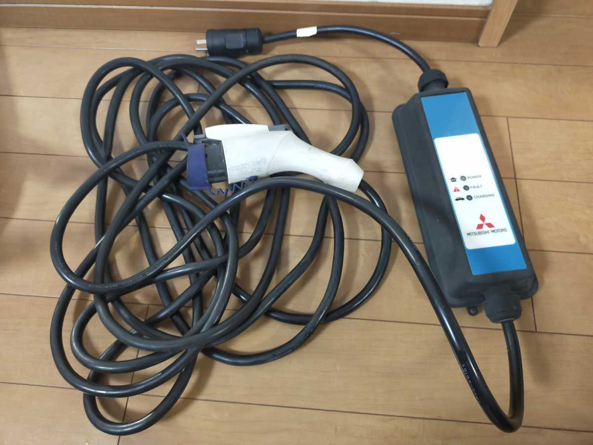 三菱 200v 充電ケーブル 三菱の通販 : 三菱自動車 - 200V（9482A426 