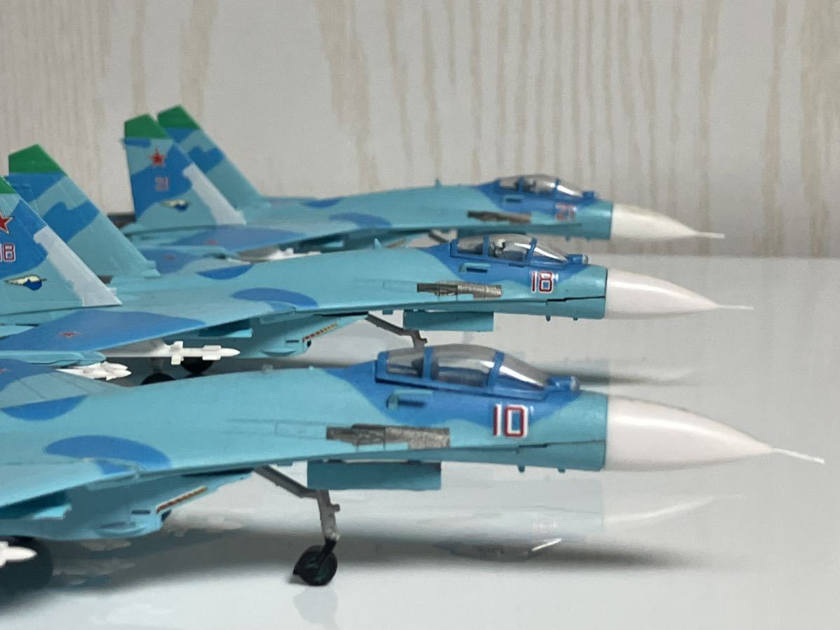 1/144 スホーイ Su-27/Su-30 フランカーファミリー Su-27S ロシア空軍　第790戦闘機航空航空連隊 3機セット