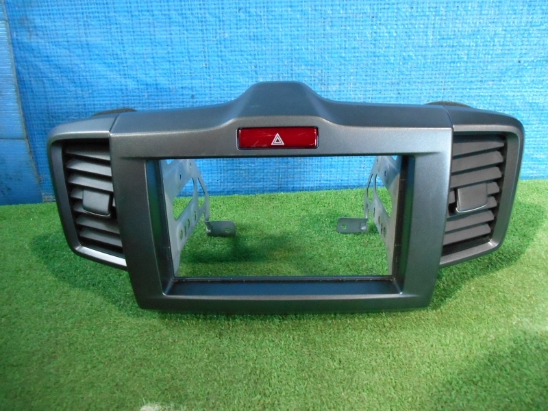 GB3/GB4 フリード 前期 オーディオパネル ステー付