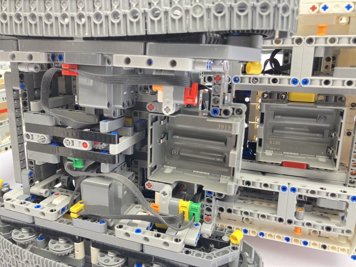 LEGO レゴ テクニック 42100 リープヘル R9800 ショベル 完成品 