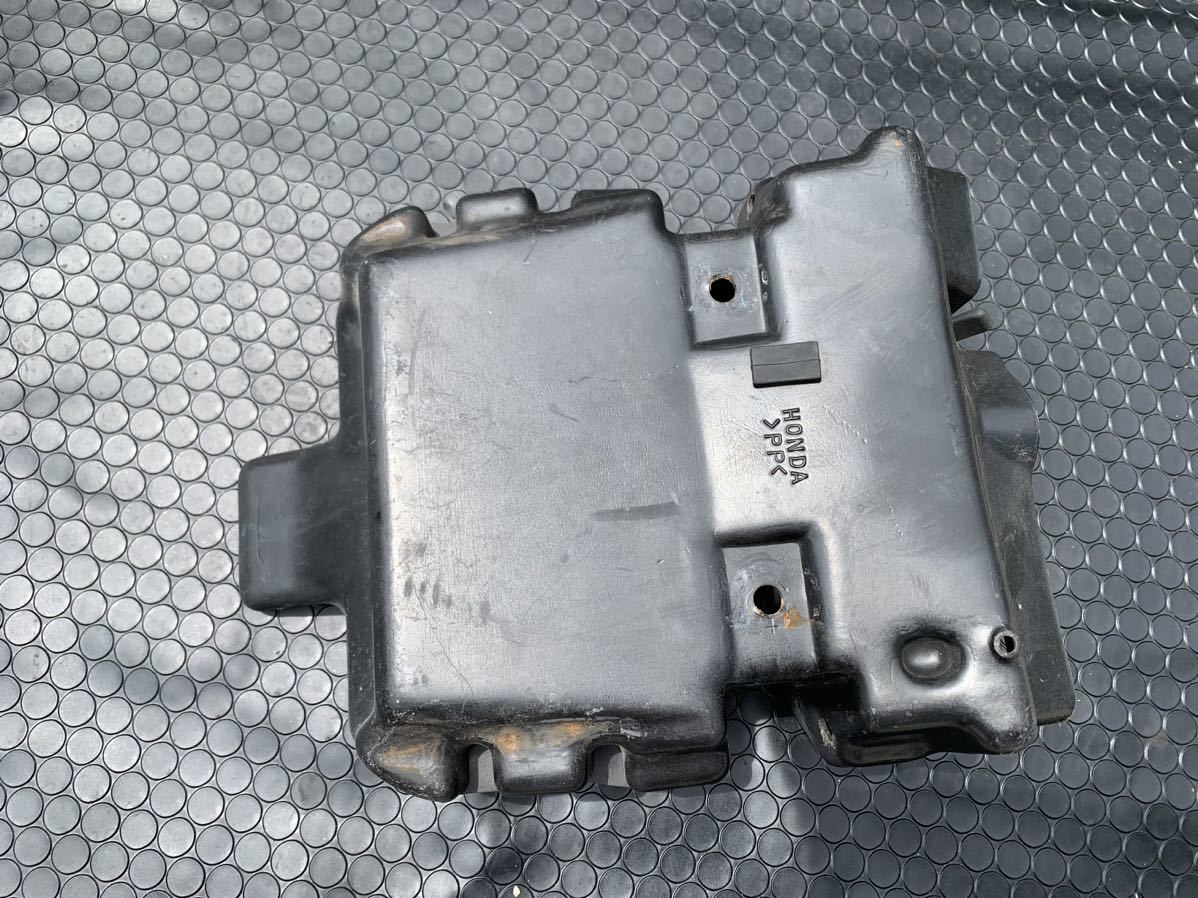 NSR250R-SE ツールボックス、小物入れ☆MC28