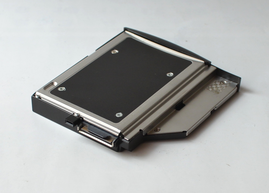 稀少！ PowerBook G3 Pismo/Lombard用 VST Expansion Bay Hard Drive