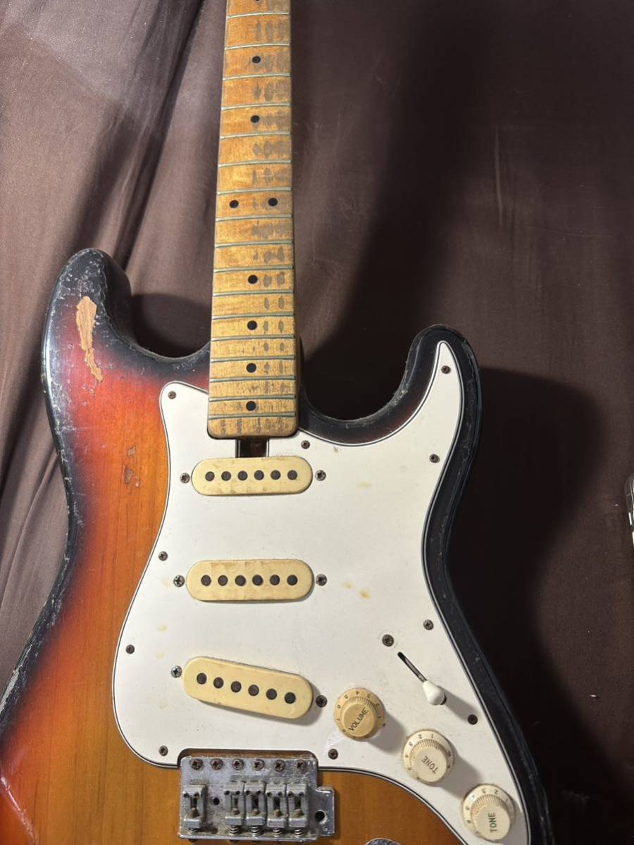 Fender ストラトキャスター ！詳細不明！ 詳細不明 Fender ストラト