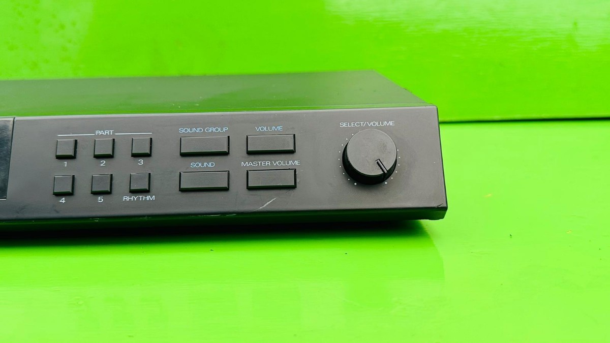 Roland ローランド MT-32 音源モジュール 動作品 楽器、器材 DTM、DAW