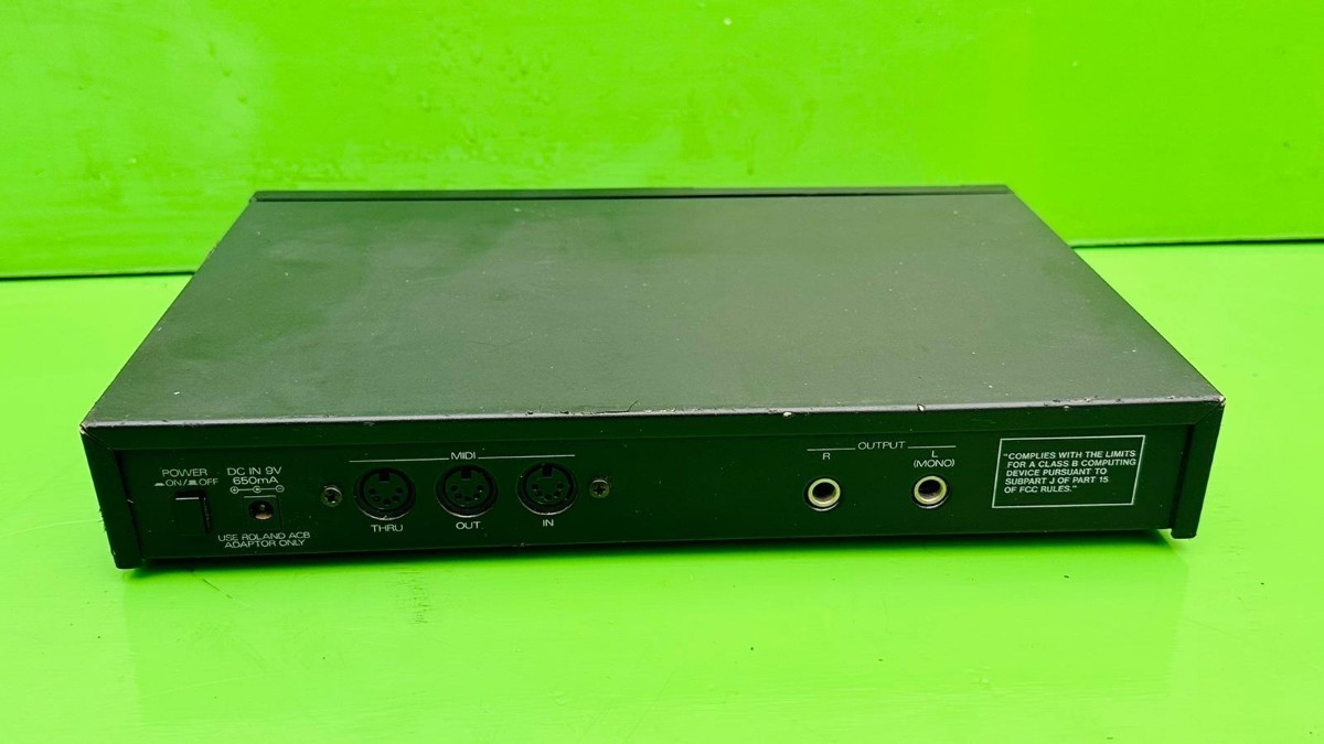 Roland ローランド MT-32 音源モジュール 動作品 楽器、器材 DTM、DAW