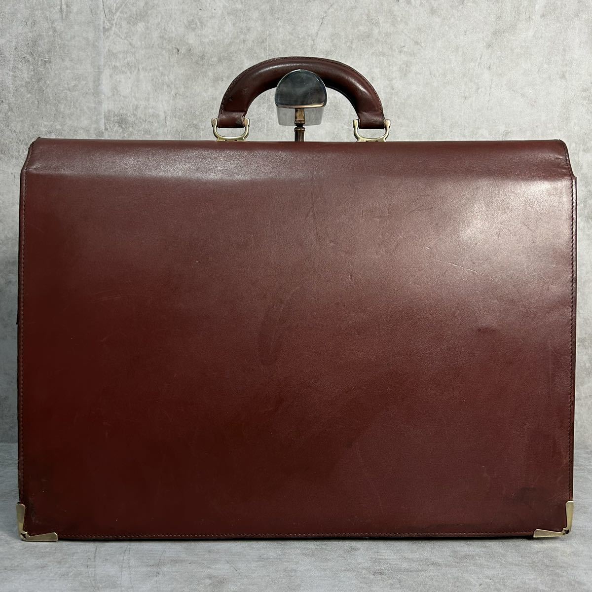 Cartier カルティエ マストライン レザー 本革 ビジネスバッグ