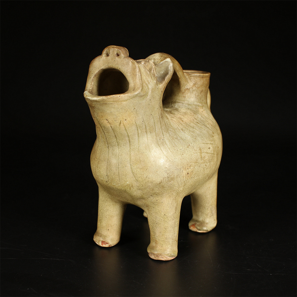 CB910 唐物 【宋代青磁】 獣形水注 花瓶／足のなおしあり 美品