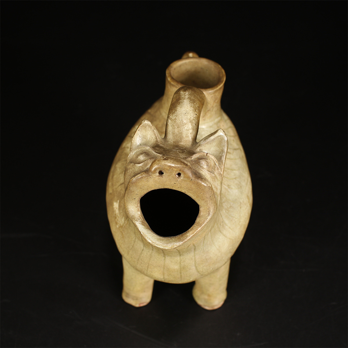 CB910 唐物 【宋代青磁】 獣形水注 花瓶／足のなおしあり 美品