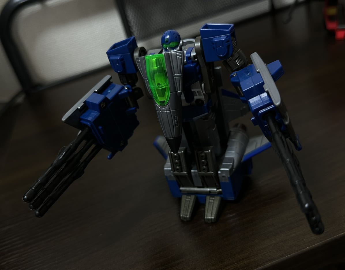 VS-19 成層圏の対決 トンボットVSオートジェッター トランスフォーマー