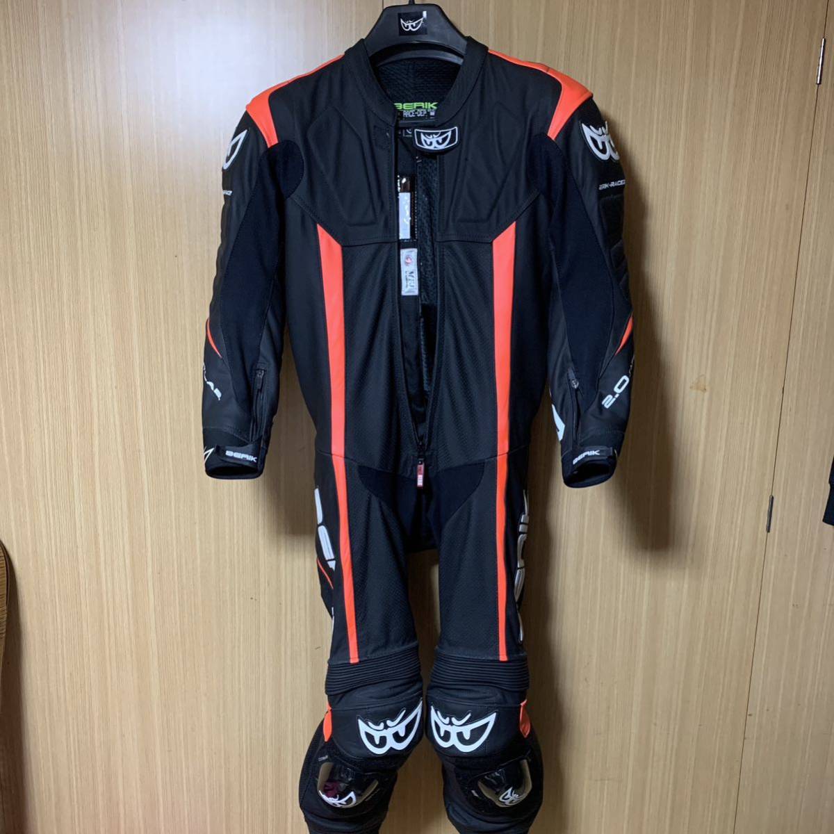 ベリック BERIK ベリック レーシングスーツ BERIK 革ツナギ ベリック BERIK ベリック レーシングスーツ BERIK 革ツナギ